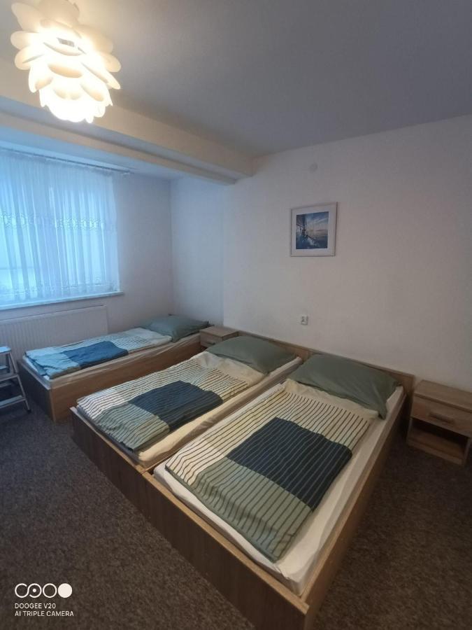Pensjonat Sloneczko Apartamento Rewal Exterior foto