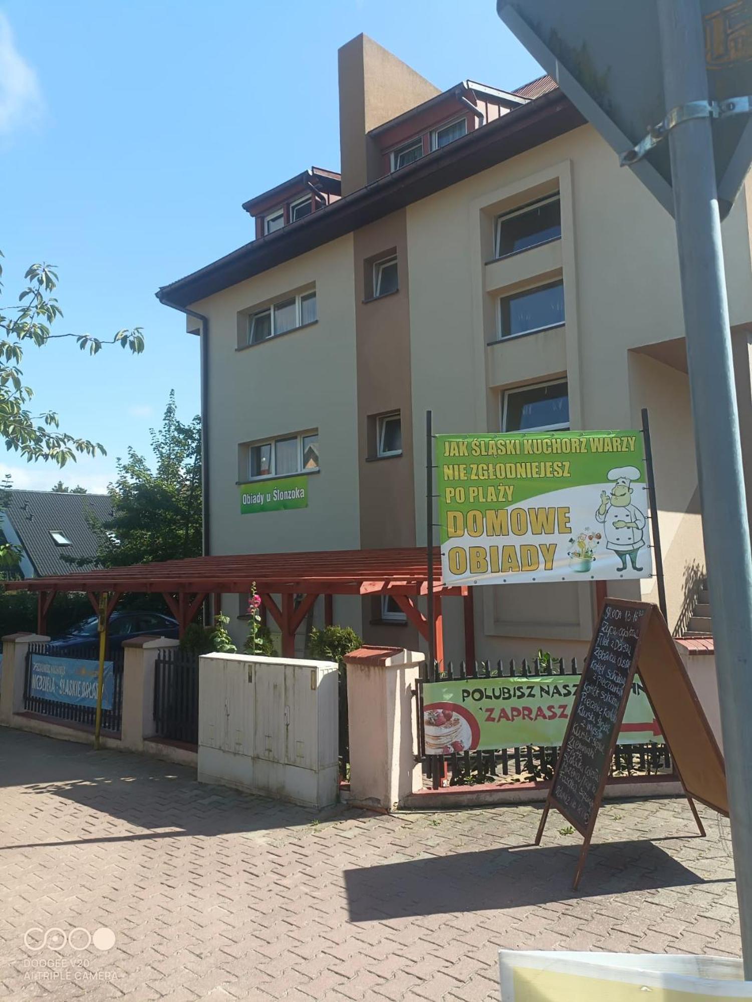 Pensjonat Sloneczko Apartamento Rewal Exterior foto